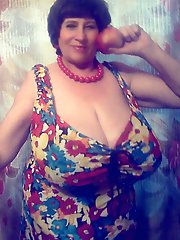 Mature cuties are teasing their husbands