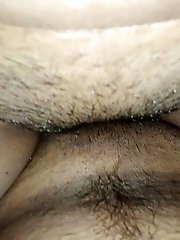 Flexible MILFs are trying to seduce